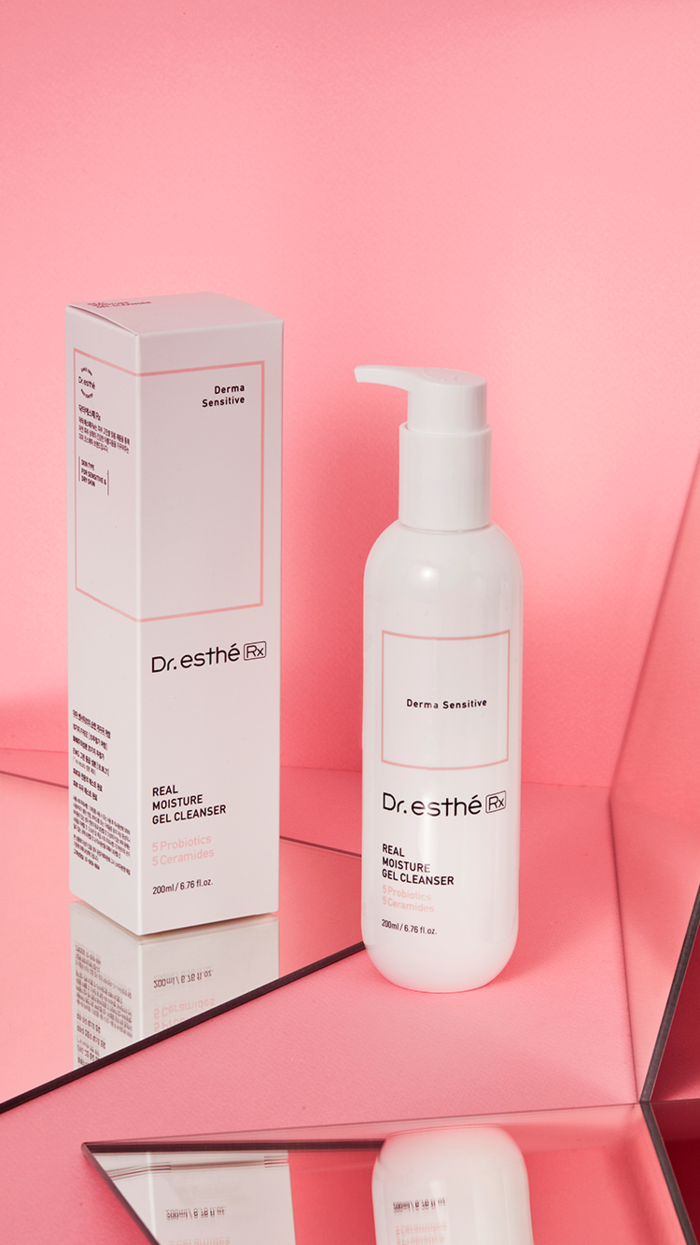 Dr. Esthe Real Moisture Gel Cleanser - 200ml
