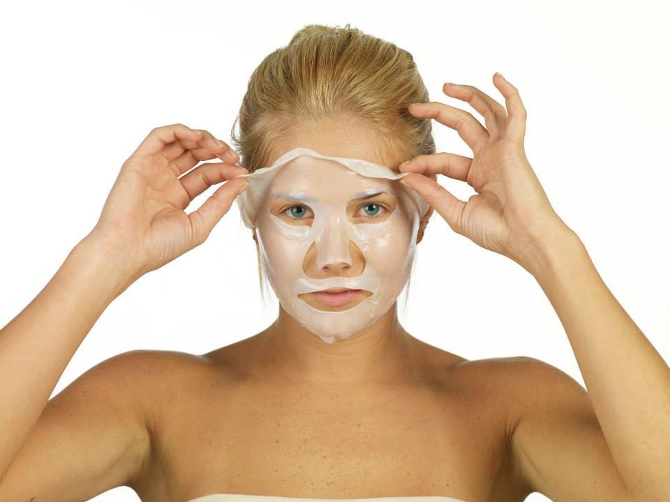 Bel Mondo Anti-Aging Bio-Cellulose Facial Sheet Mask - 4 Masks Per Box